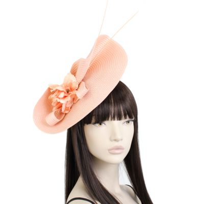 Style Bernice. Peach woven fascinator